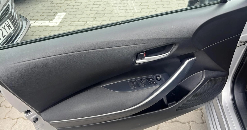 Toyota Corolla cena 94900 przebieg: 68126, rok produkcji 2022 z Żuromin małe 137